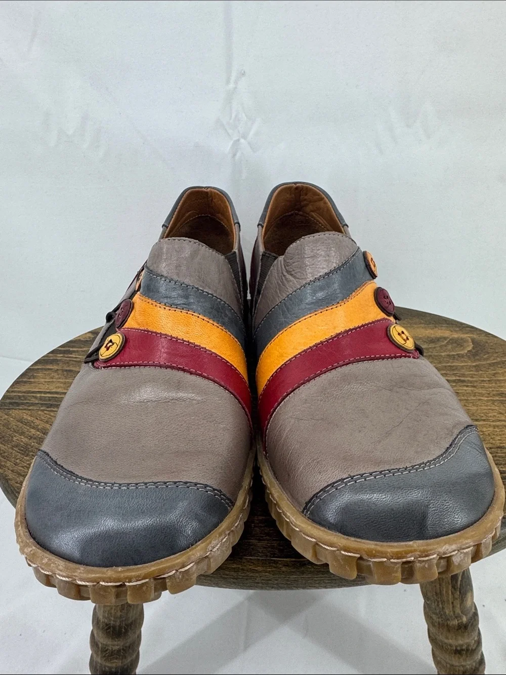 Spring Step Womens Neeta Slip-on Leather Shoes, Brown w/ Red & Yellow, sz 37